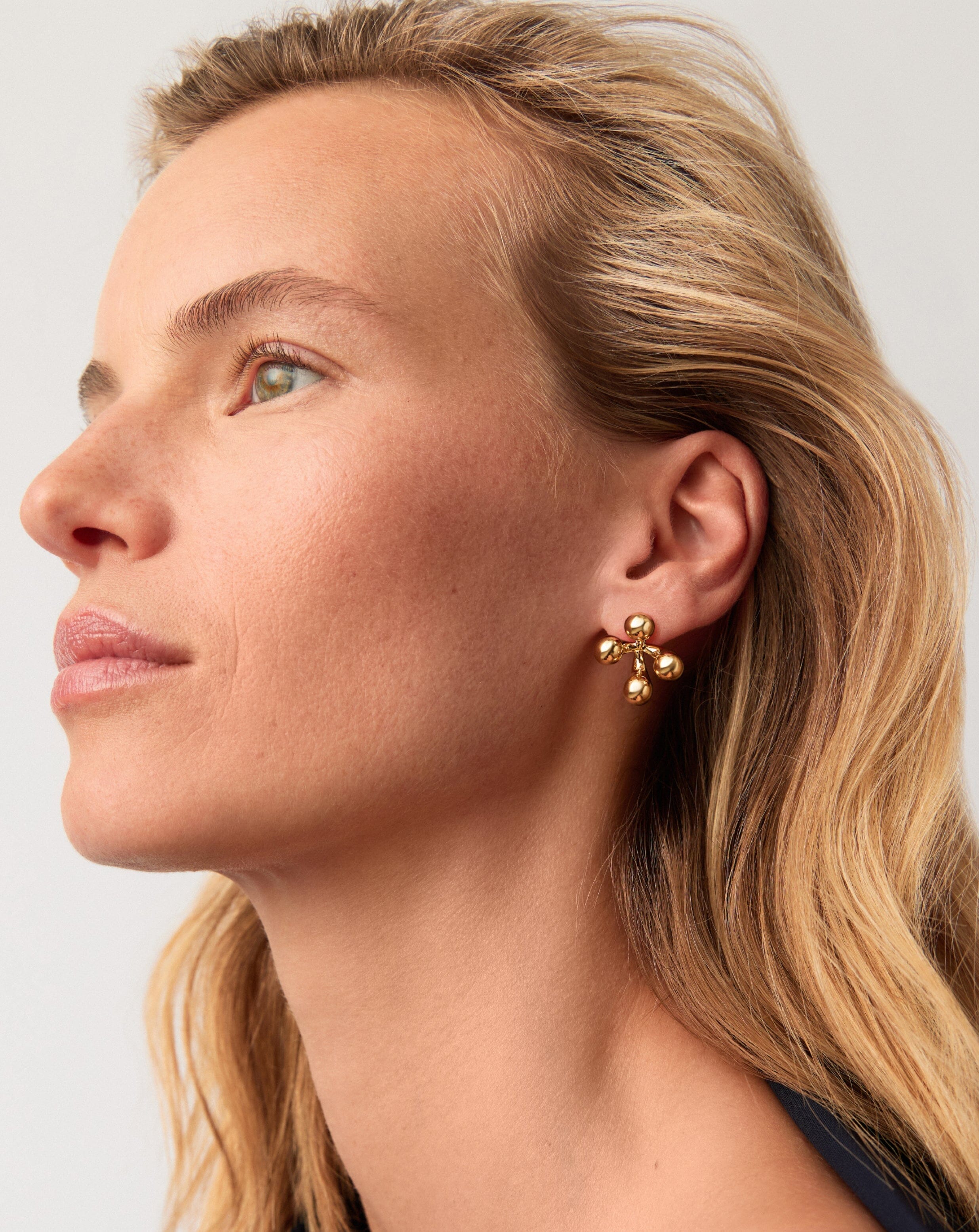 Atom Oversized Stud Earrings | 18ct Gold Plated Earrings Missoma 