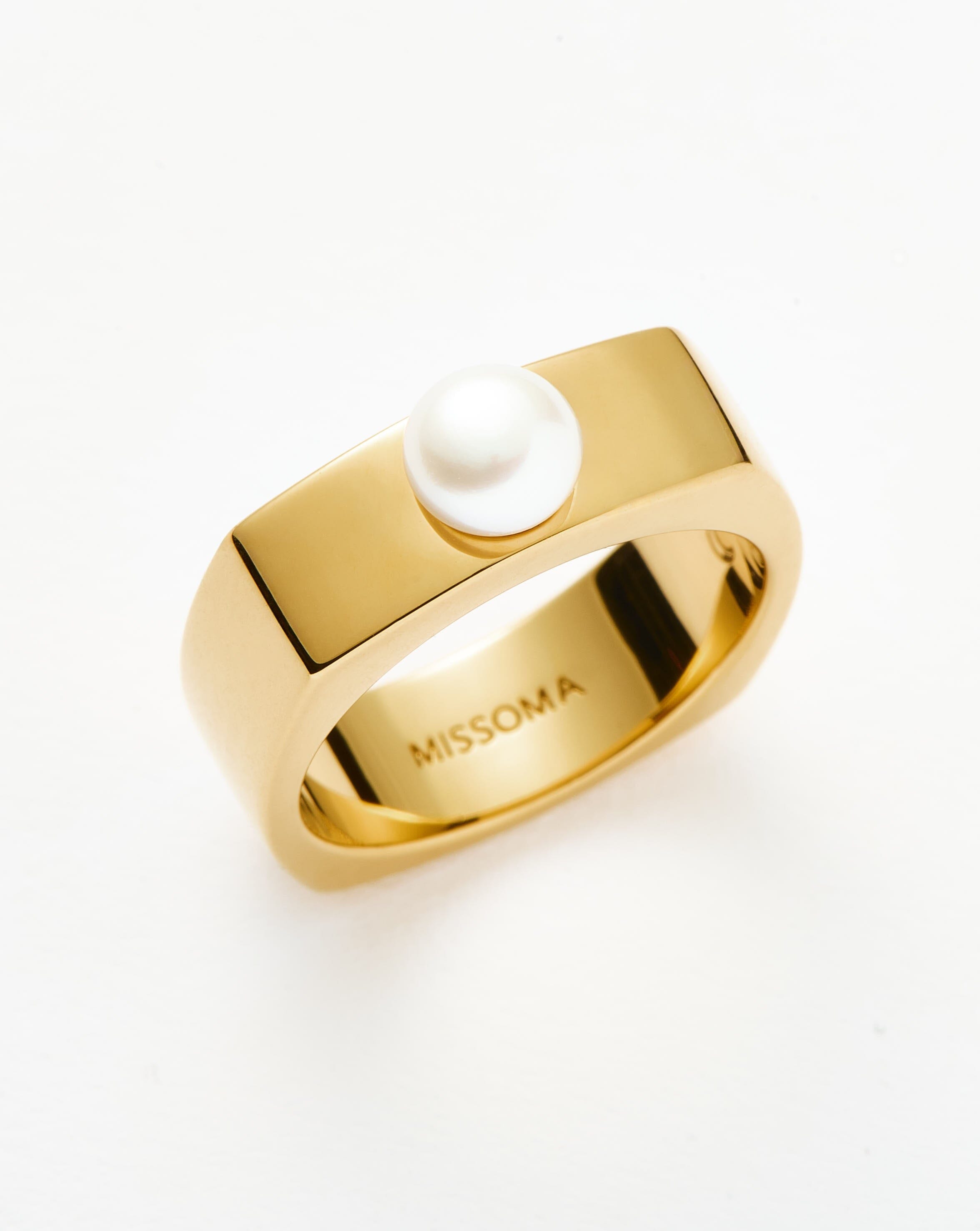 Button Pearl Square Chunky Ring | 18ct Gold Plated Vermeil/Pearl Rings Missoma 