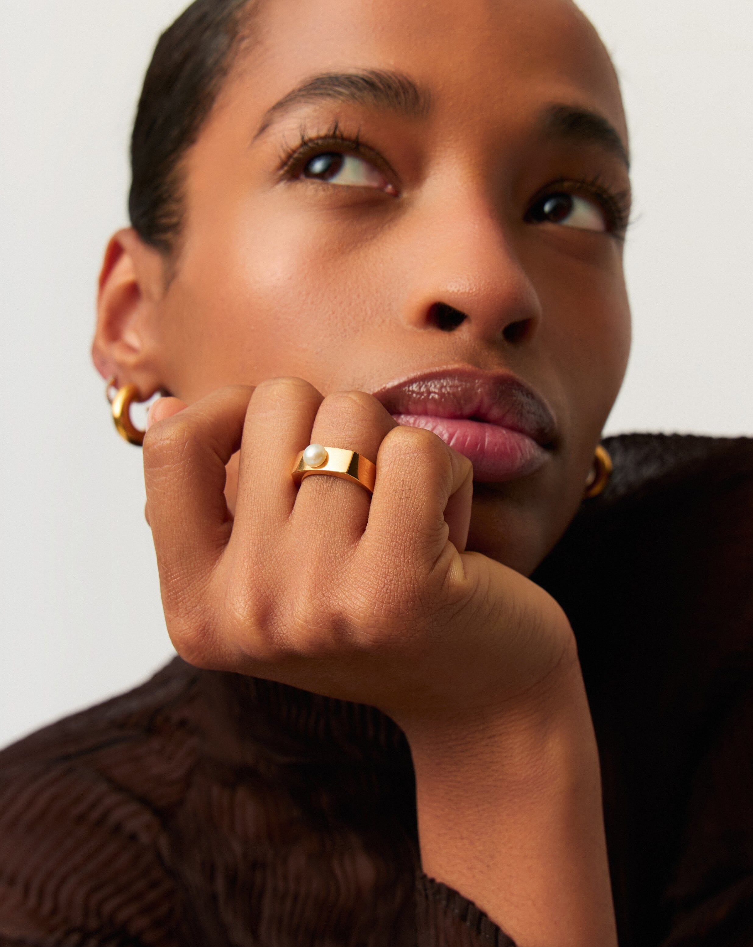 Button Pearl Square Chunky Ring | 18ct Gold Plated Vermeil/Pearl Rings Missoma 