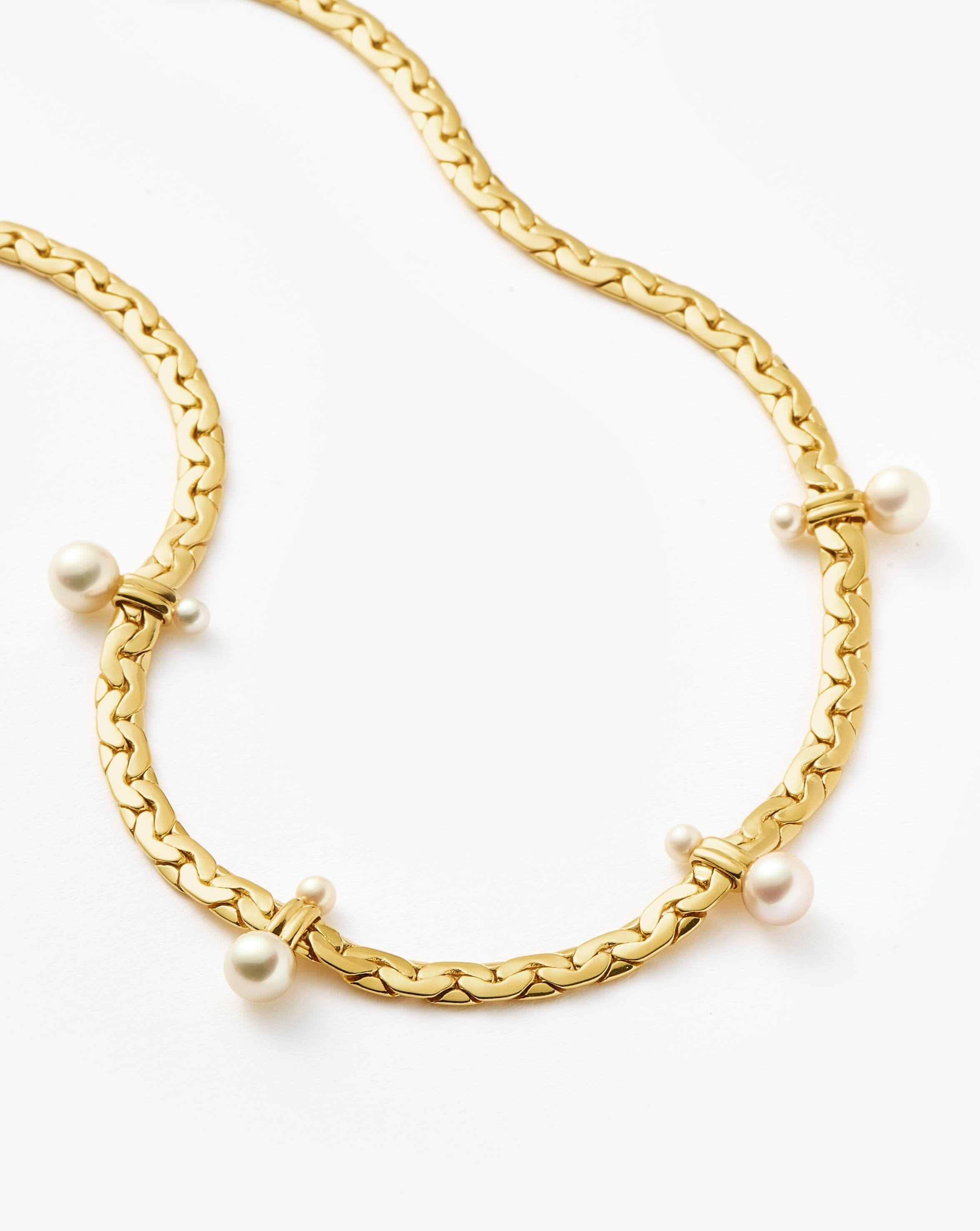 Floating Pearl Cobra Chain Choker | 18ct Gold Plated/Pearl Necklaces Missoma 