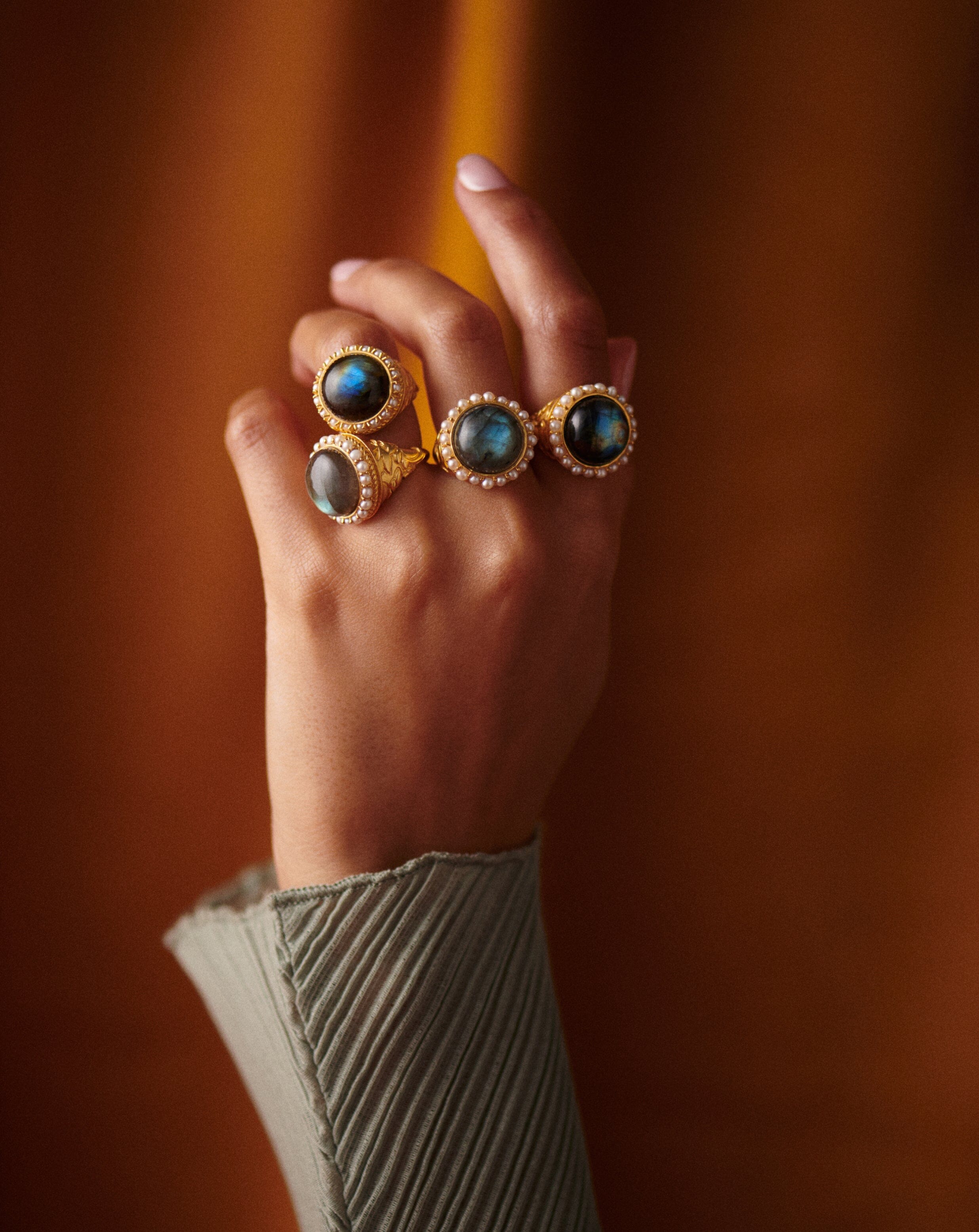 Harris Reed Labradorite Cocktail Ring | 18ct Gold Plated/Pearl & Labradorite Rings Missoma 