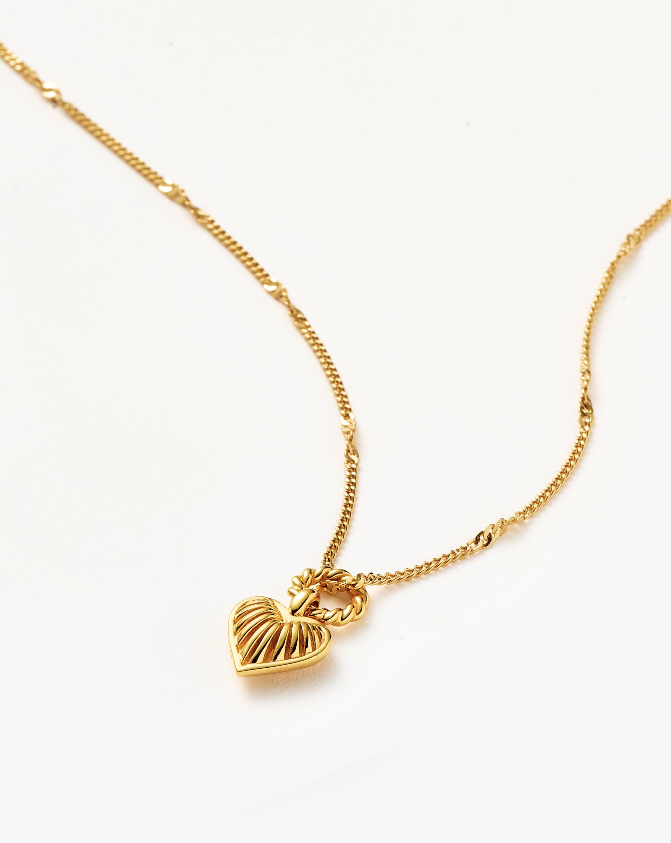 Mini Ridge Heart Charm Pendant Necklace | 18ct Gold Plated Necklaces Missoma 