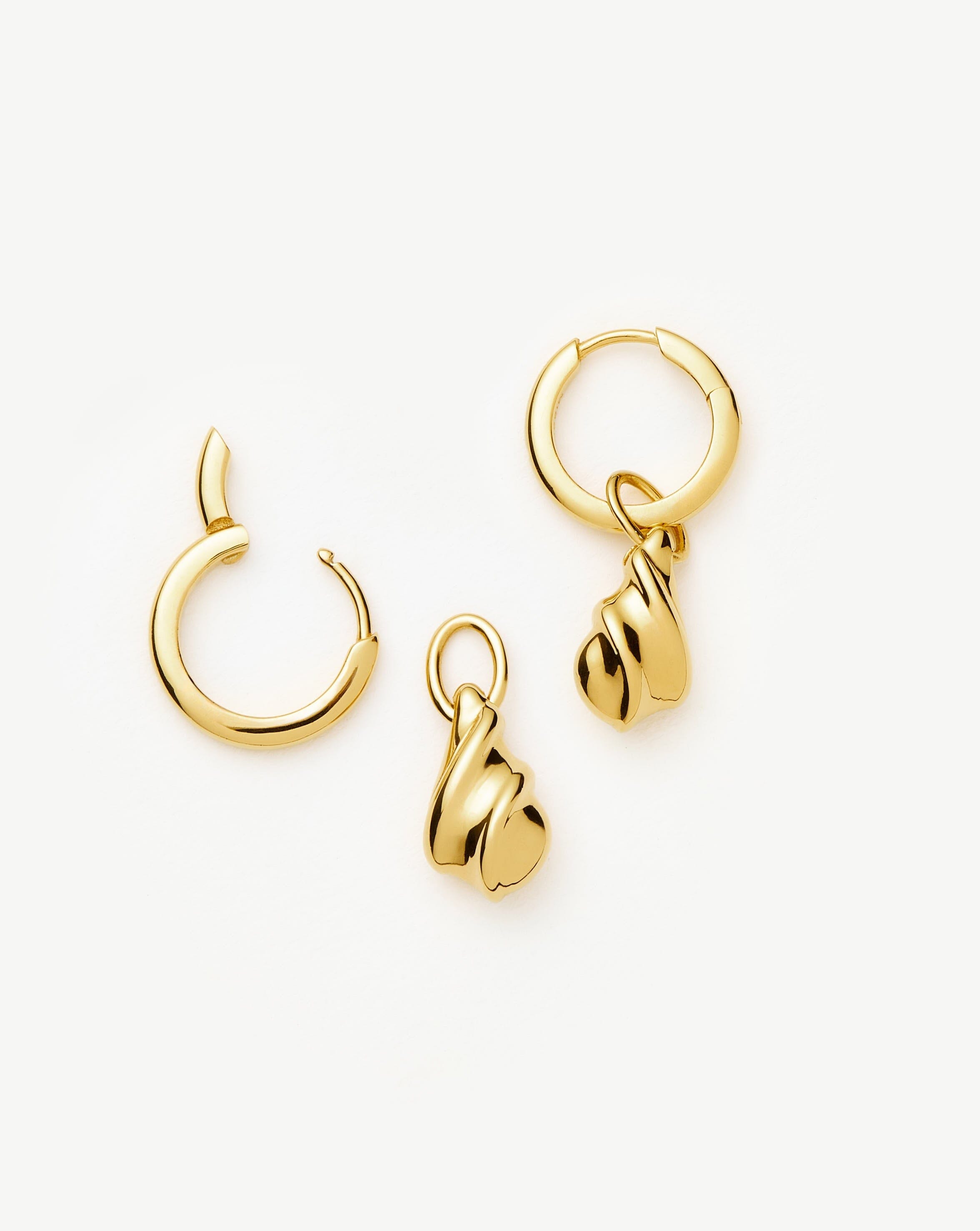 Savi Ridge Droplet Charm Earrings | 18ct Gold Vermeil Earrings Missoma 