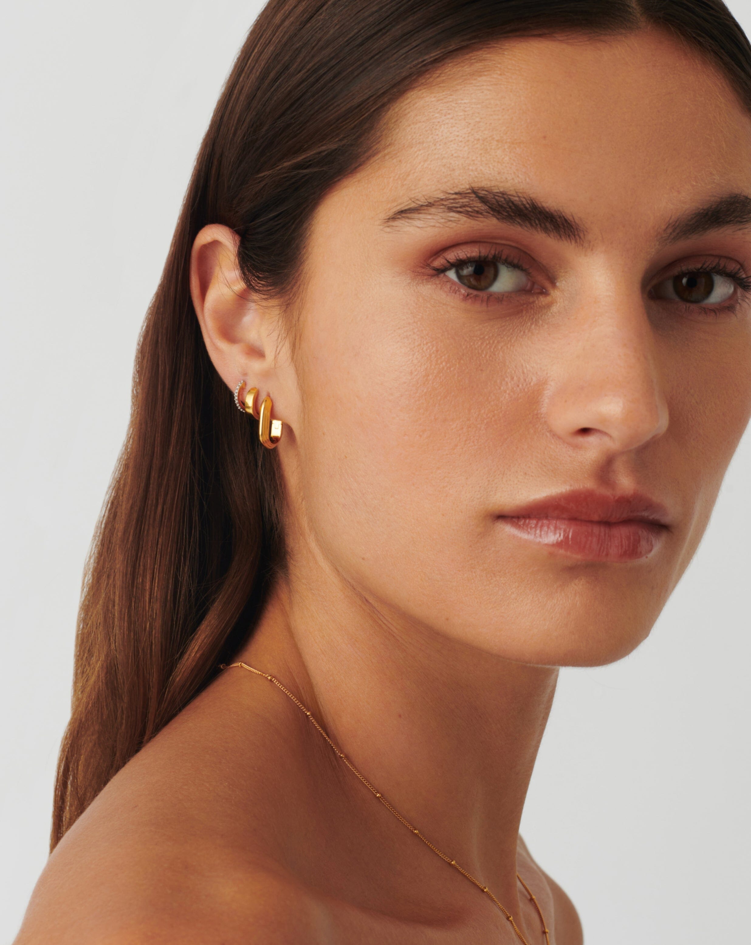 Zenyu Link Ridge Ovate Hoop Earrings | 18ct Gold Plated Vermeil Earrings Missoma 