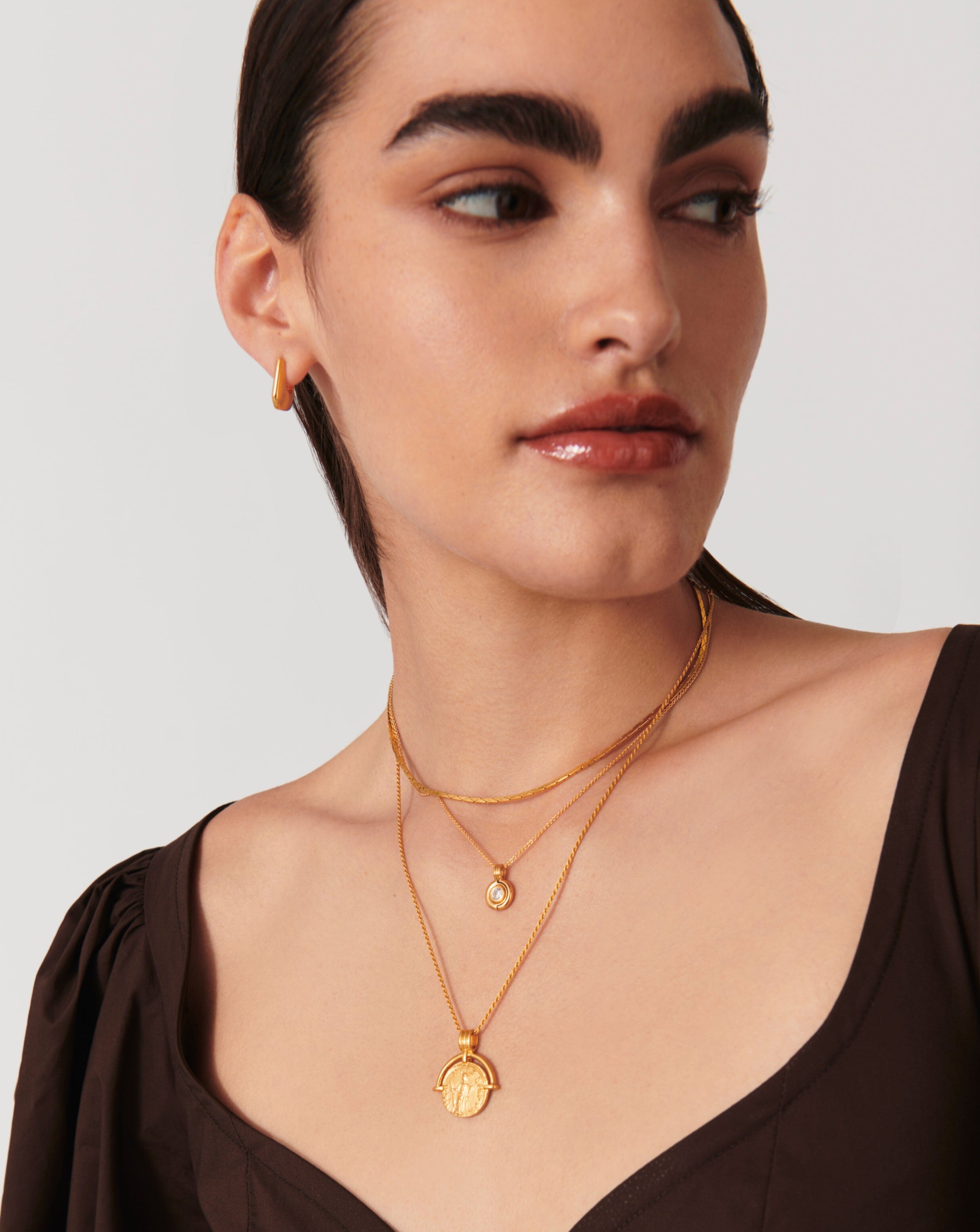 Enamel & Stone Byline Round Pendant Necklace | 18ct Gold Plated Vermeil/Cubic Zirconia Necklaces Missoma 