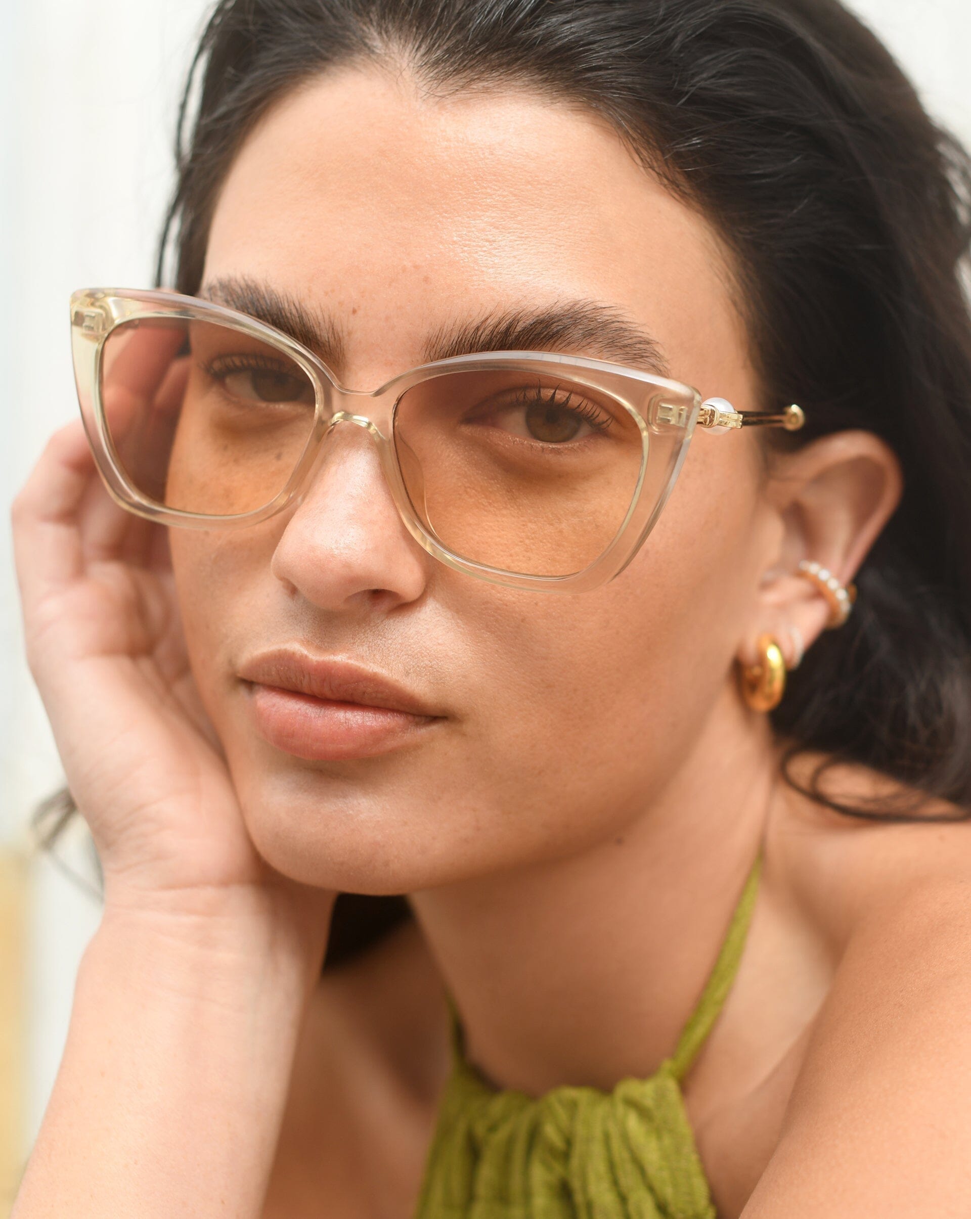 Le Specs Lyra Sphere Cat-Eye Sunglasses | Fawn/Pearl Accessories Missoma 