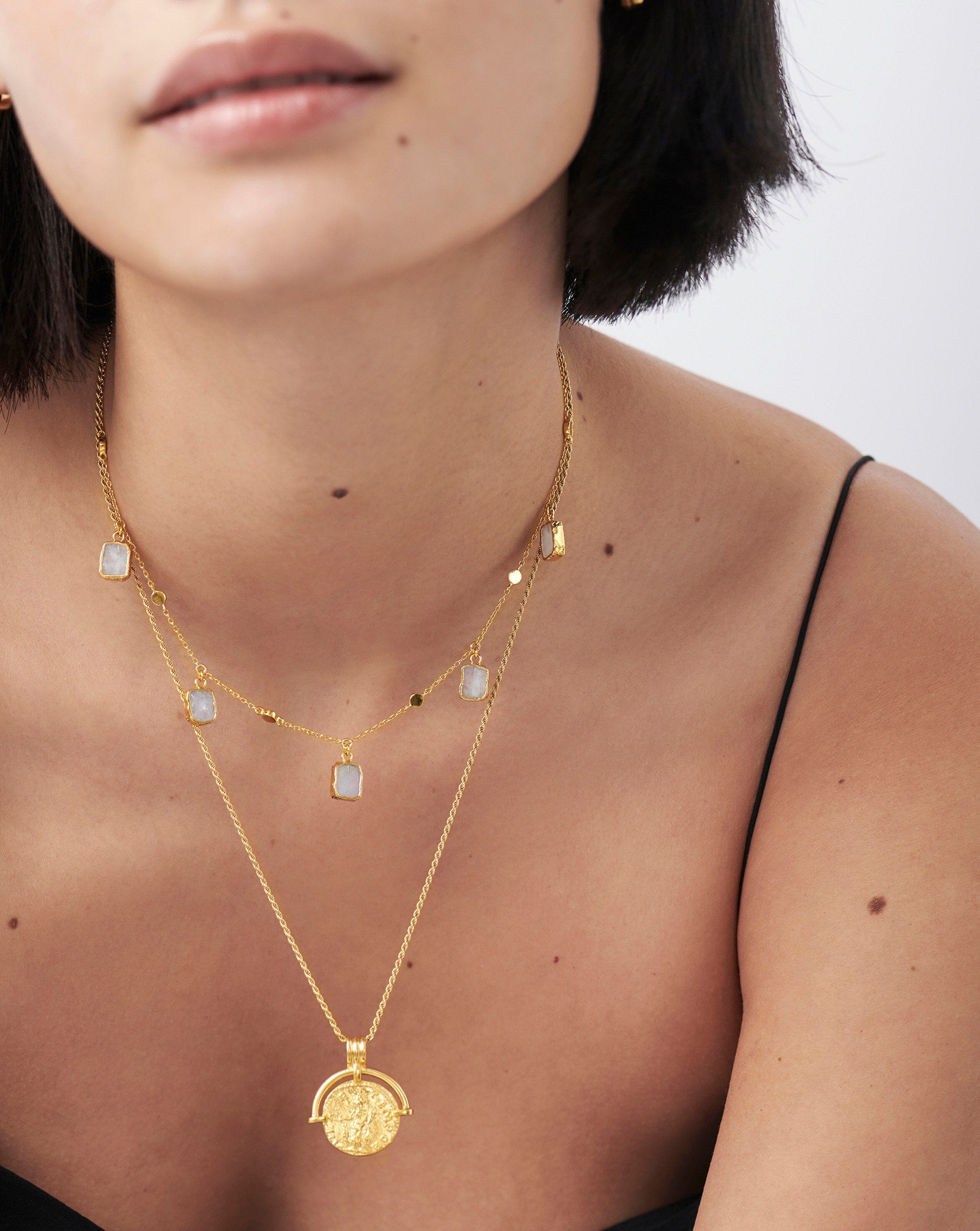 Lena Charm Choker | 18ct Gold Plated Vermeil/Rainbow Moonstone Necklaces Missoma 