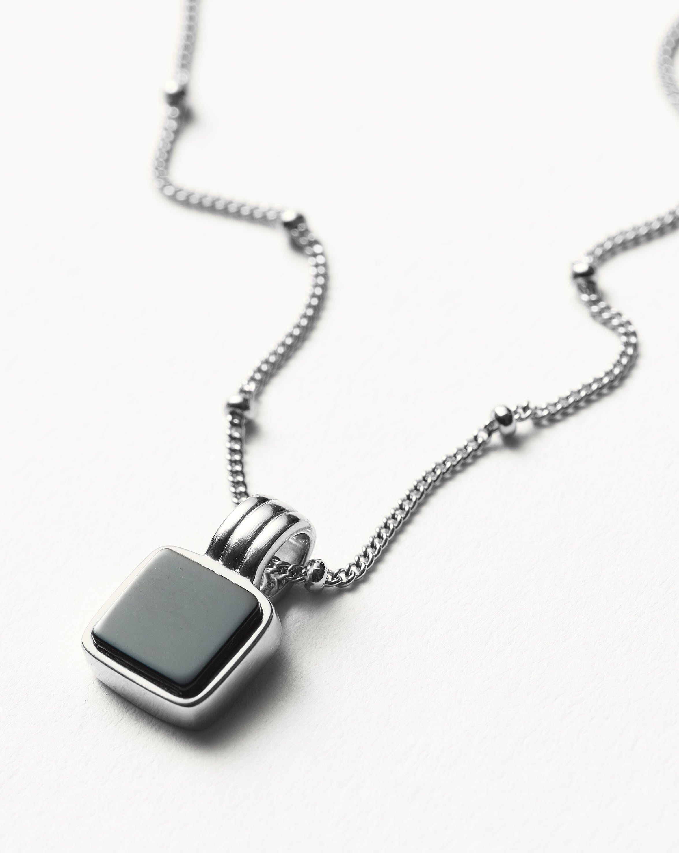 Lucy Williams Square Onyx Gemstone Necklace | Sterling Silver/Black Onyx Necklaces Missoma 