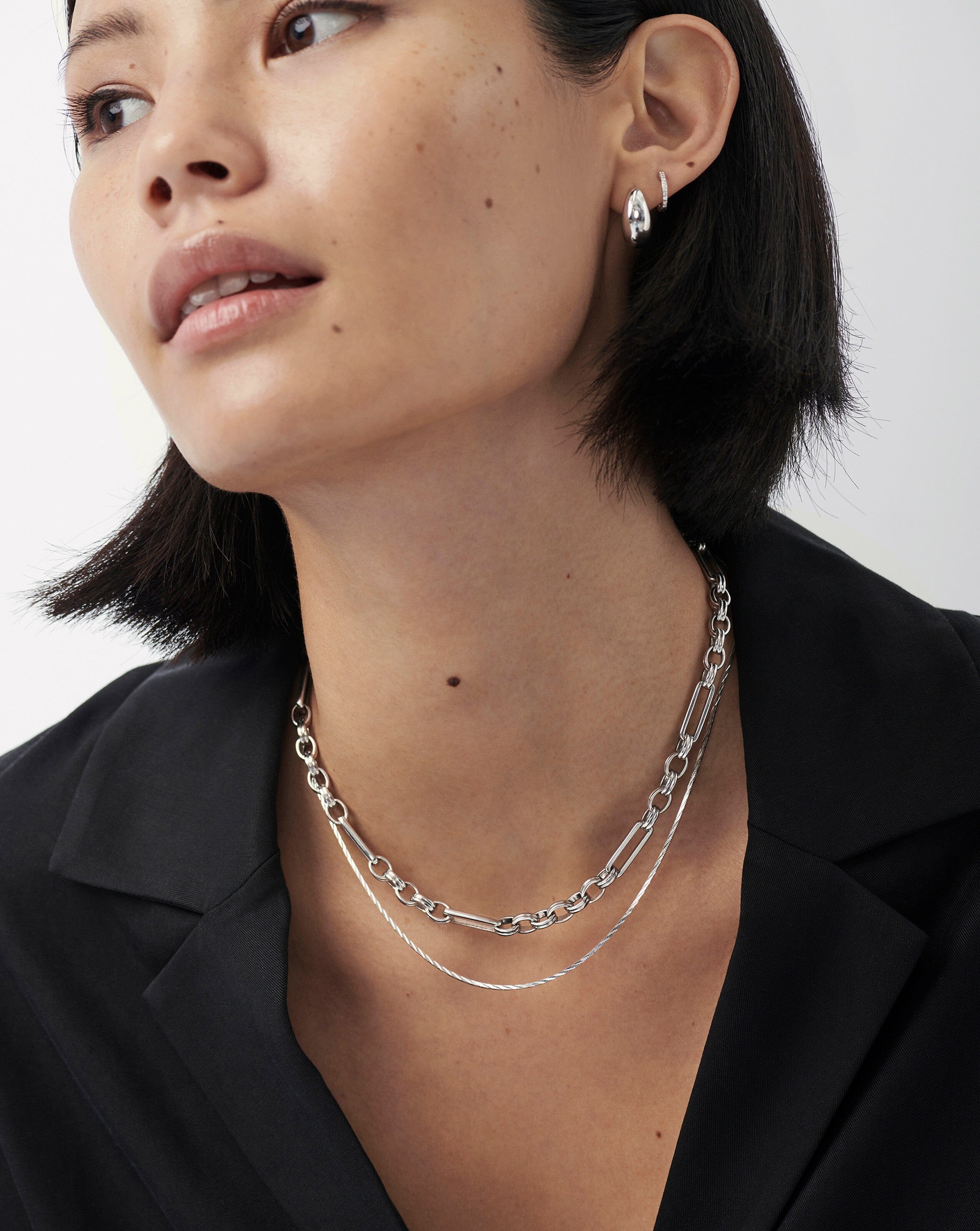 Savi Asymmetric Square Snake Chain Necklace Necklaces Missoma 