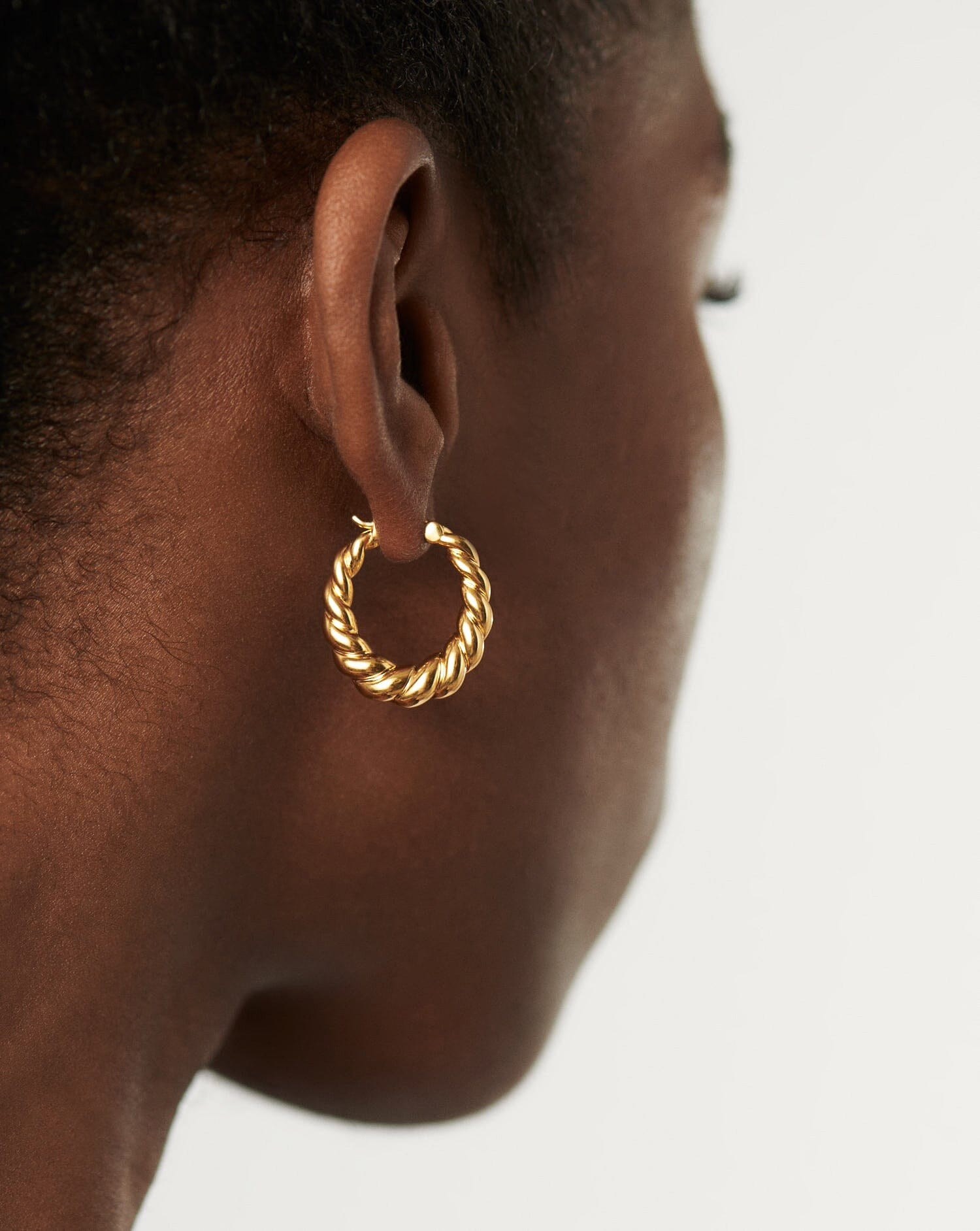 Twisted Tidal Medium Hoop Earrings | 18ct Gold Plated Earrings Missoma 